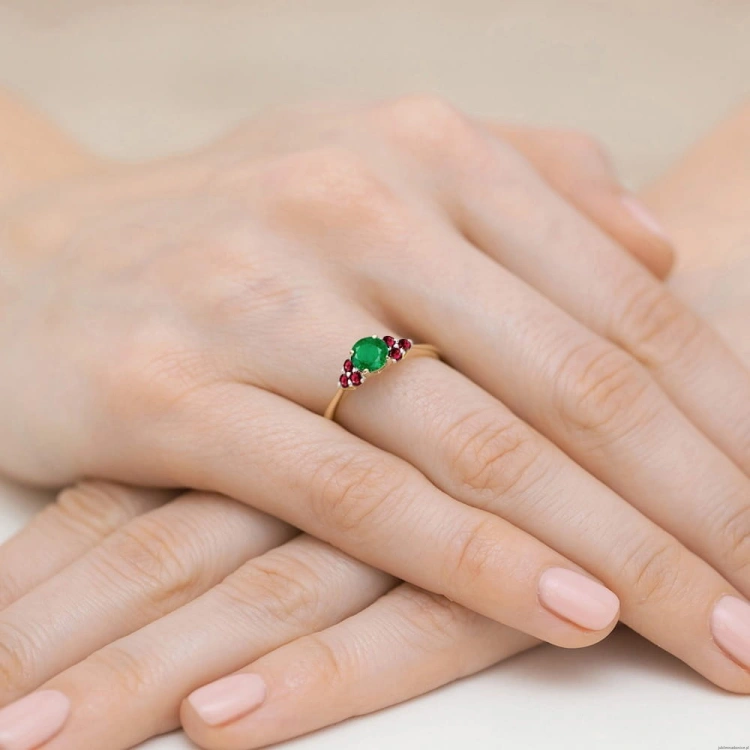 Pierścionek W451 Szmaragd 0,50ct żółte złoto