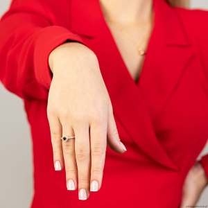 Pierścionek W238 Czarny Diament 0,12ct żółte złoto
