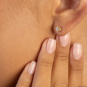 Kolczyki K0032 Diament Laboratoryjny 2 x 0,10ct żółte złoto