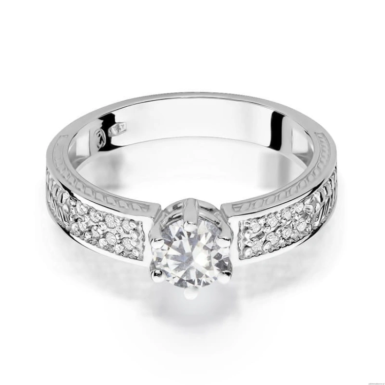 Pierścionek W075 Biały Szafir 0,60ct białe złoto