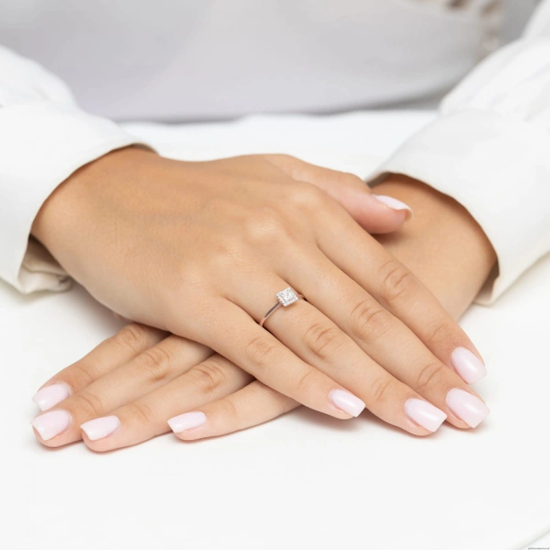 Pierścionek W0590 Diament 0,23ct różowe złoto