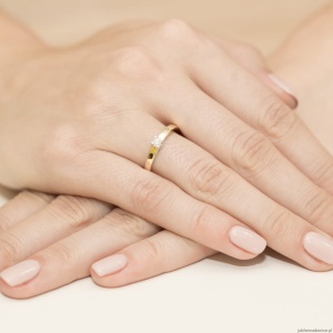 Pierścionek W225 Diament 0,12ct żółte złoto