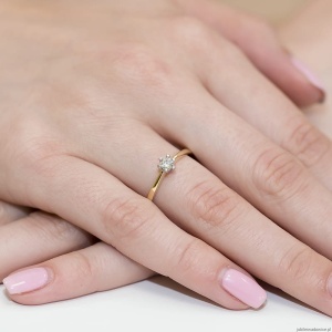 Pierścionek W256 Diament 0,20ct żółte złoto