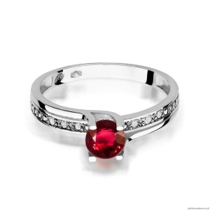 Pierścionek W106 Rubin 0,60ct białe złoto