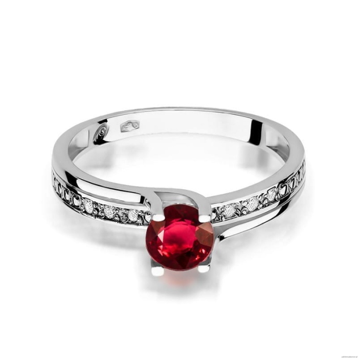 Pierścionek W106 Rubin 0,60ct białe złoto