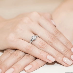 Pierścionek W155 Diament 0,23ct białe złoto