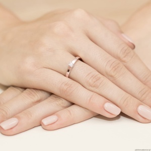 Pierścionek W225 Diament 0,12ct różowe złoto