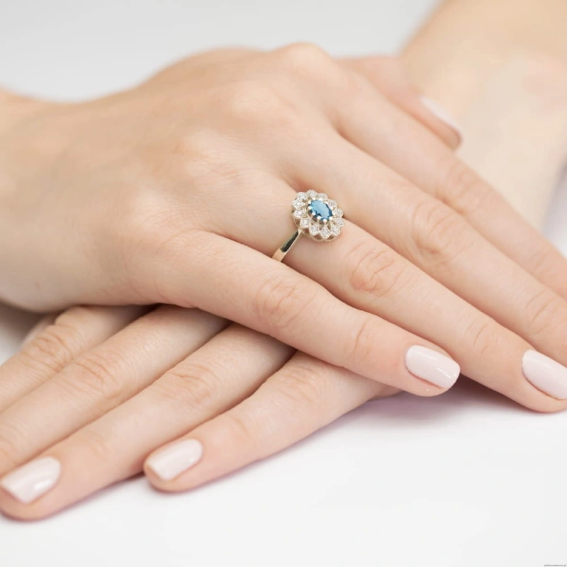 Pierścionek W354 Topaz 0,50ct białe złoto