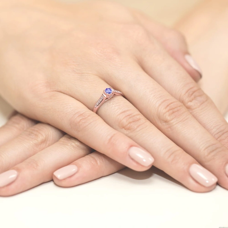 Pierścionek W016 Tanzanit 0,35ct różowe złoto