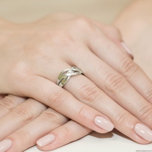 Pierścionek W156 Diament 0,04ct białe złoto