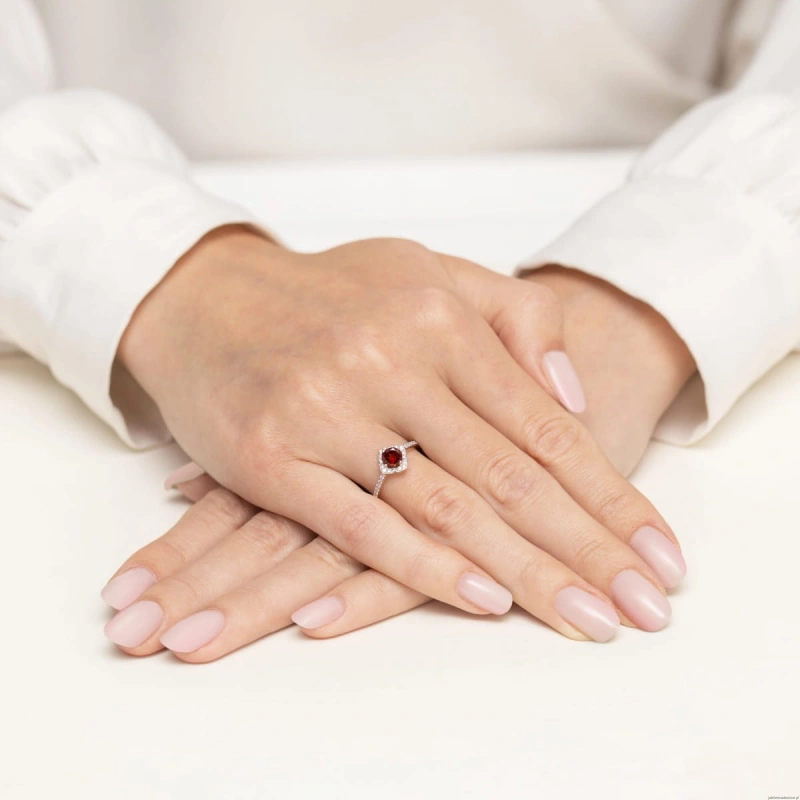 Pierścionek W0603 Granat 0,60ct różowe złoto