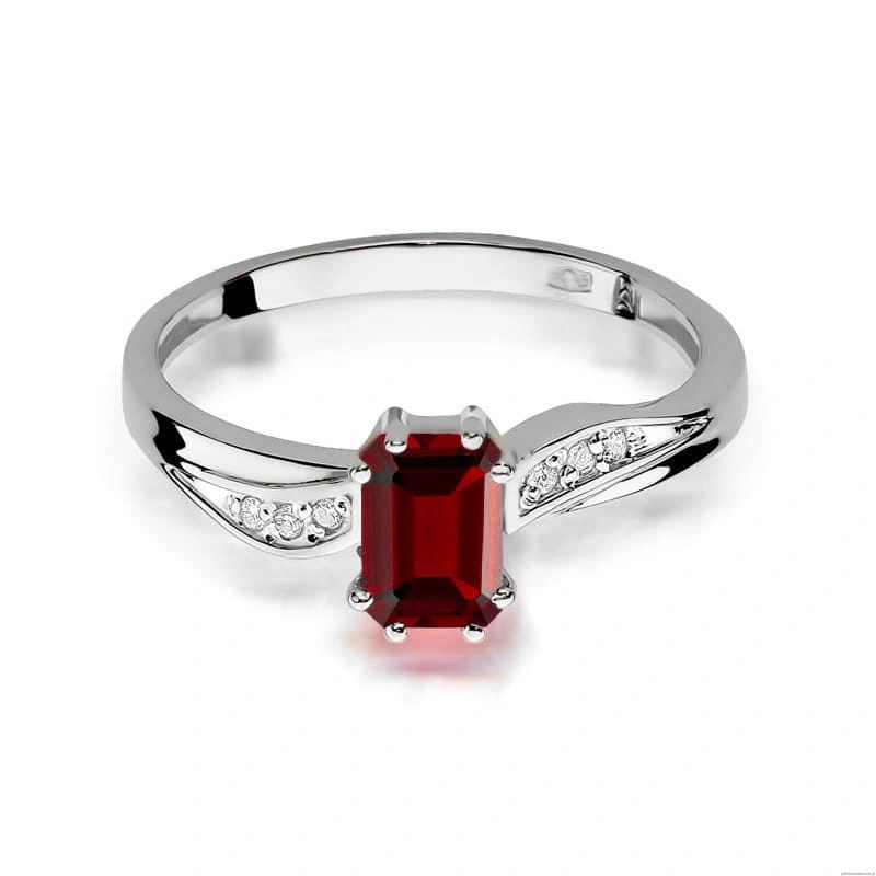 Pierścionek W094 Rubin 0,80ct białe złoto