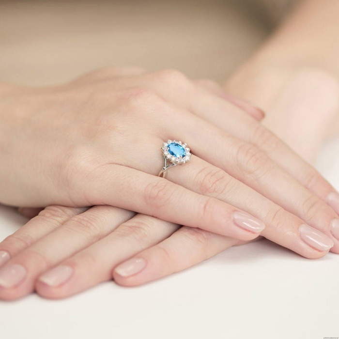 Pierścionek W182 Topaz 0,90ct białe złoto