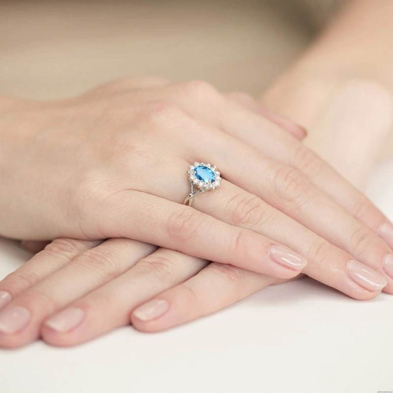 Pierścionek W182 Topaz 0,90ct białe złoto