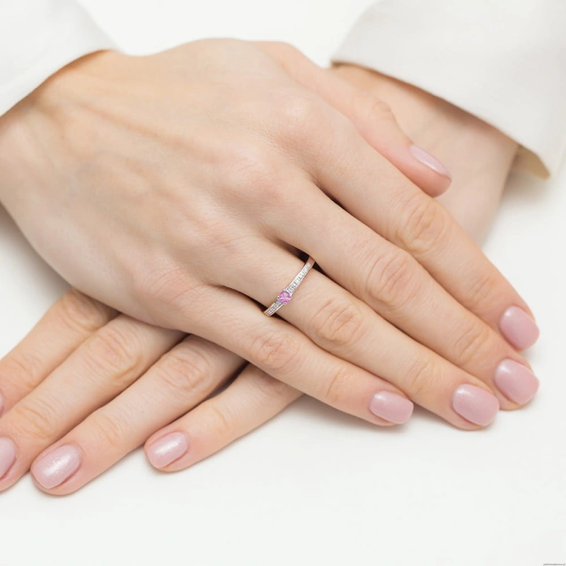 Pierścionek W0288 Topaz 0,15ct różowe złoto