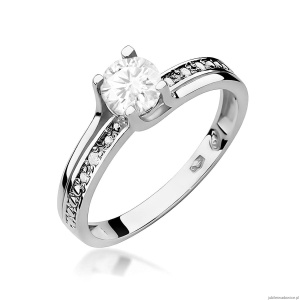 Pierścionek W106 Biały Szafir 0,50ct białe złoto