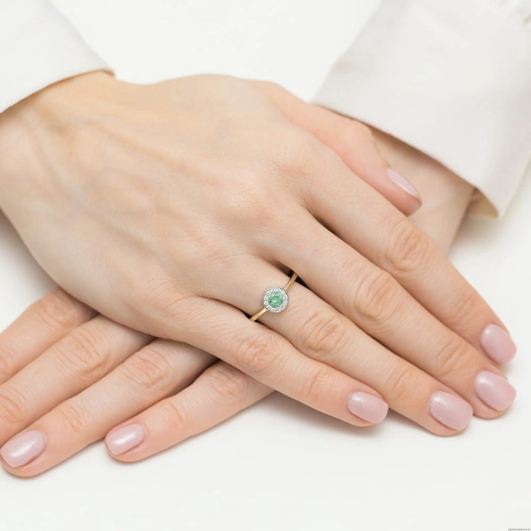 Pierścionek W0616 Szmaragd 0,30ct żółte złoto