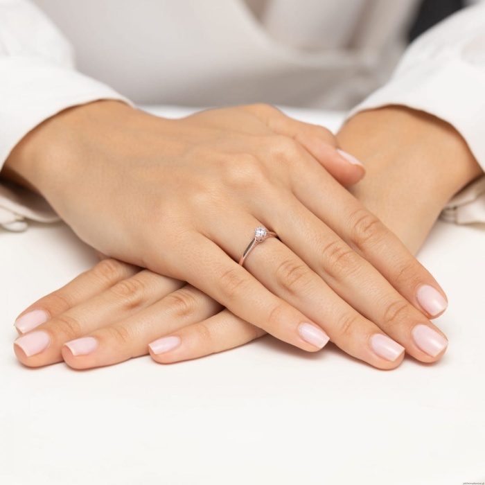 Pierścionek W0672 Diament 0,18ct różowe złoto
