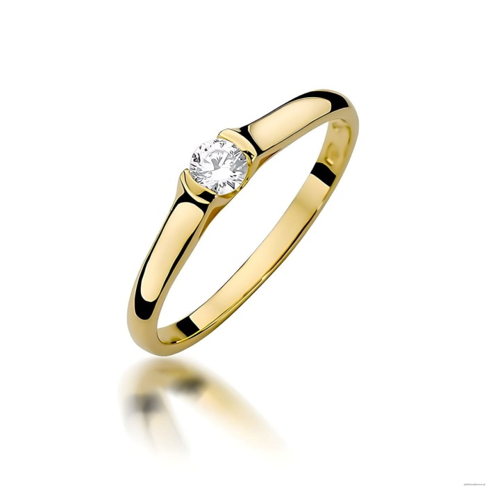 Pierścionek W0369 Diament Laboratoryjny 0,15ct żółte złoto