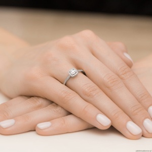 Pierścionek W462 Diament Laboratoryjny 0,08ct białe złoto