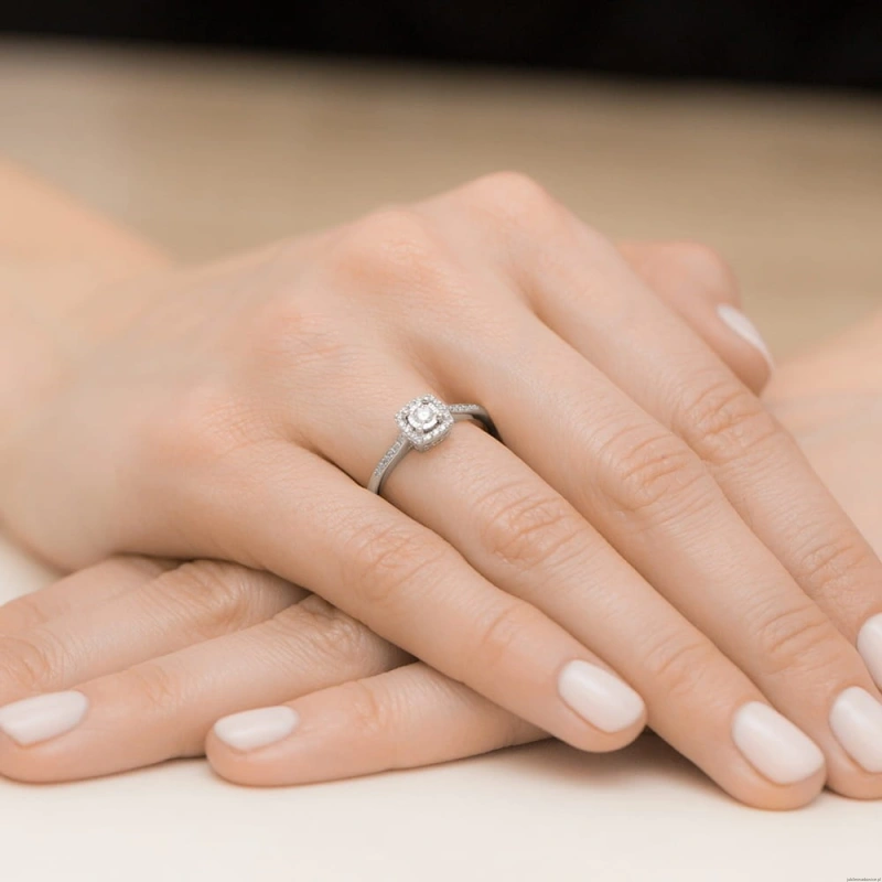 Pierścionek W462 Diament Laboratoryjny 0,08ct białe złoto