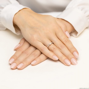 Pierścionek W0648 Diament 0,03ct żółte złoto