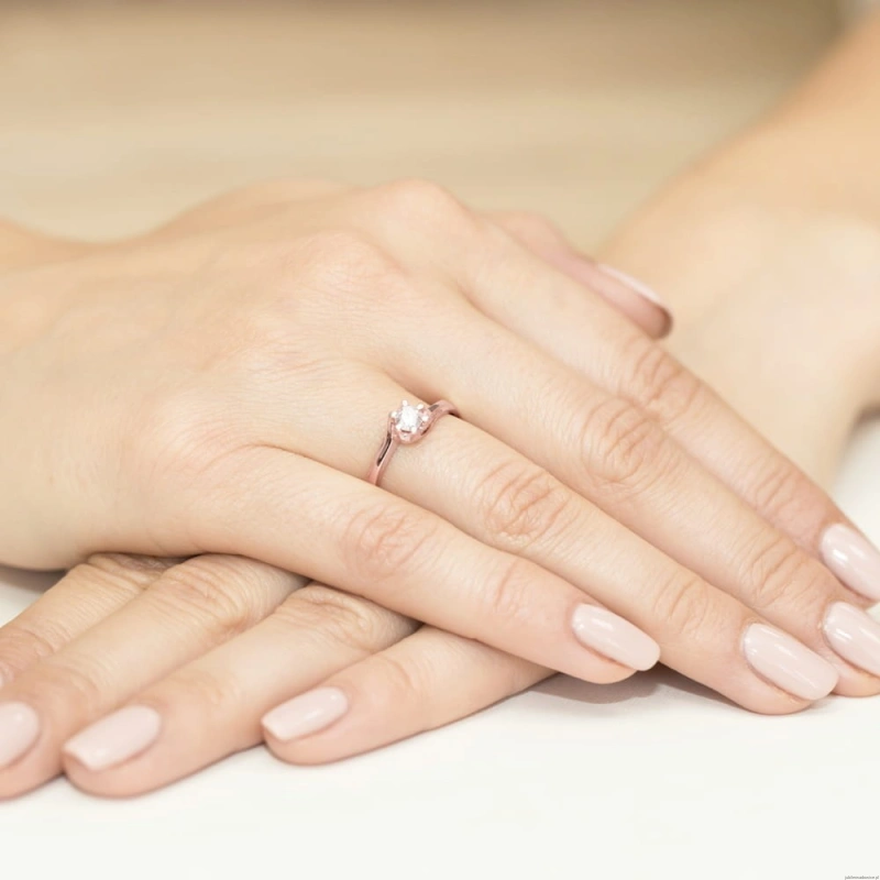 Pierścionek W0163 Diament Laboratoryjny 0,30ct różowe złoto
