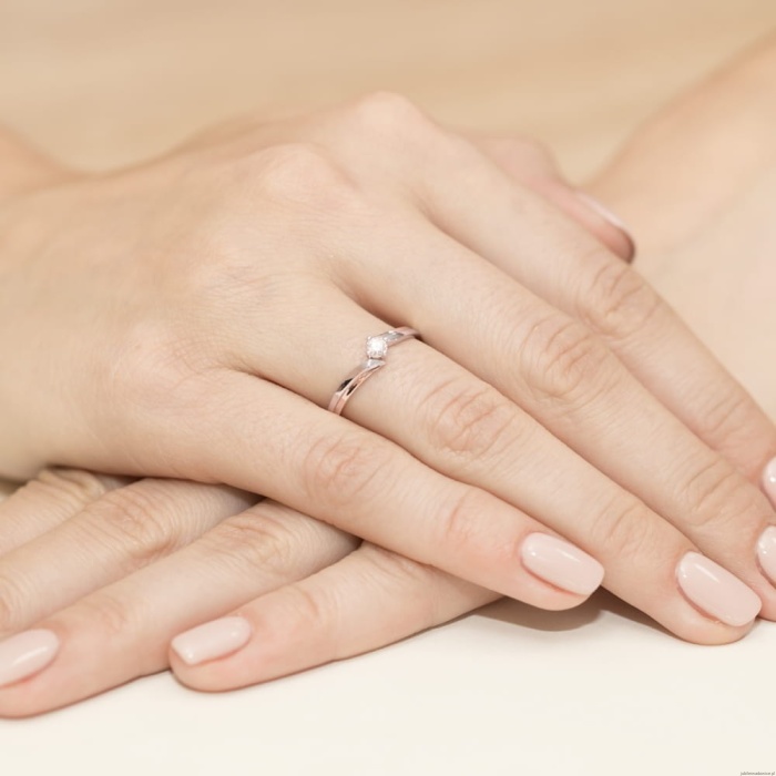 Pierścionek W0231B Diament Laboratoryjny 0,30ct różowe złoto
