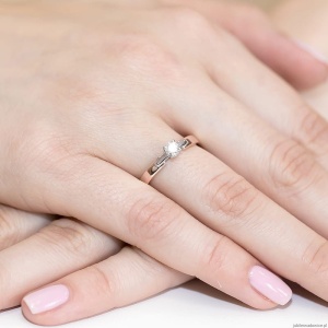 Pierścionek W0241 Diament Laboratoryjny 0,20ct różowe złoto