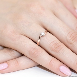 Pierścionek W0243 Diament Laboratoryjny 0,20ct różowe złoto