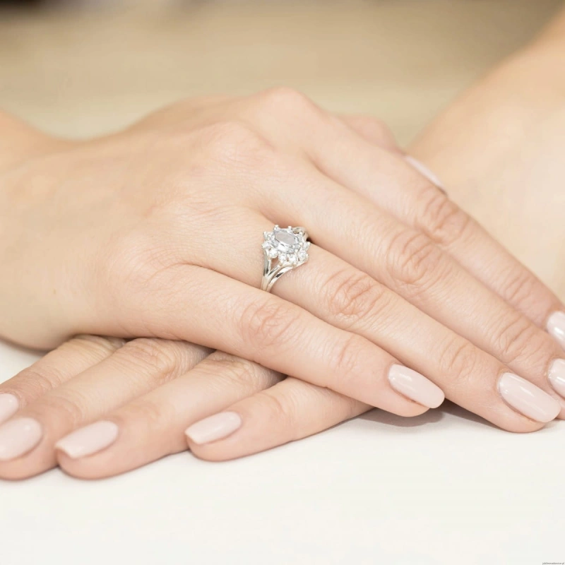 Pierścionek W0037 Diament Laboratoryjny 0,70ct białe złoto