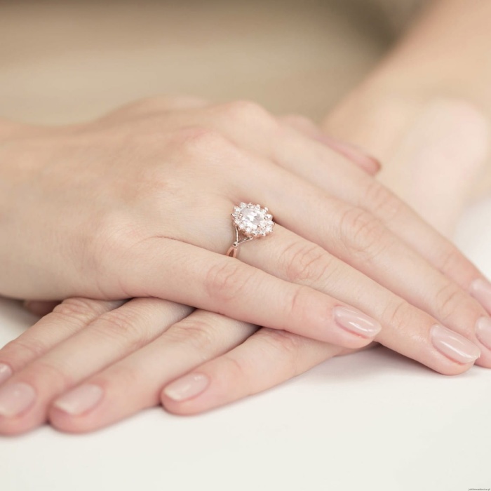 Pierścionek W0182 Diament Laboratoryjny 0,70ct różowe złoto