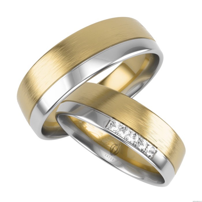 cba281b71f5d69f6d4edc8b4a414db1d