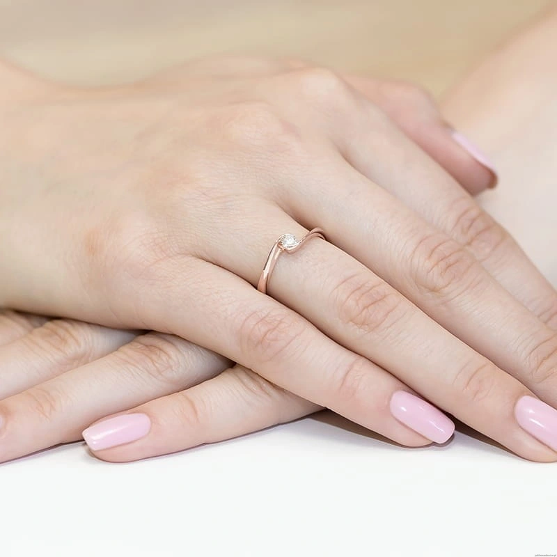 Pierścionek W0160 Diament Laboratoryjny 0,13ct różowe złoto