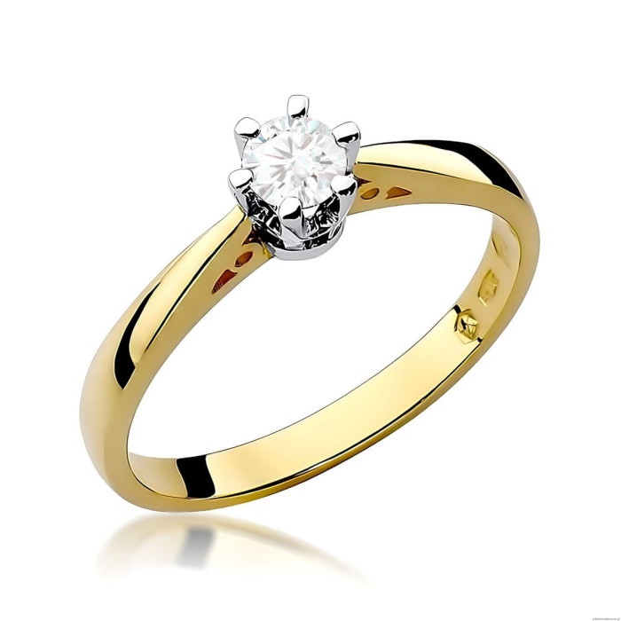 Pierścionek W0234 Diament 0,30ct Żółte złoto 375