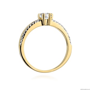 Pierścionek W0355 Diament 0,30ct Żółte złoto 375