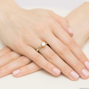 Pierścionek W0482 Diament 1,00ct Żółte złoto 375