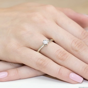 Pierścionek W0267 Diament 0,30ct Białe złoto 375