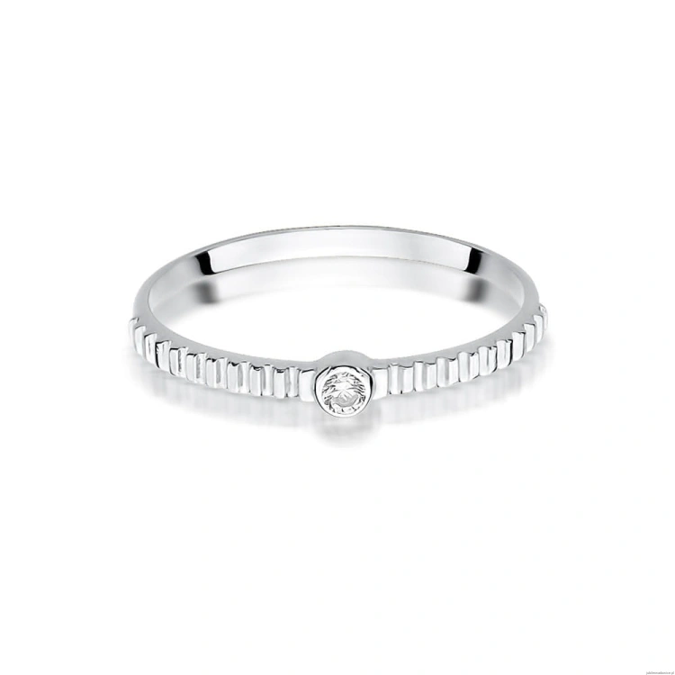 Pierścionek W0512 Diament 0,04ct białe złoto 375