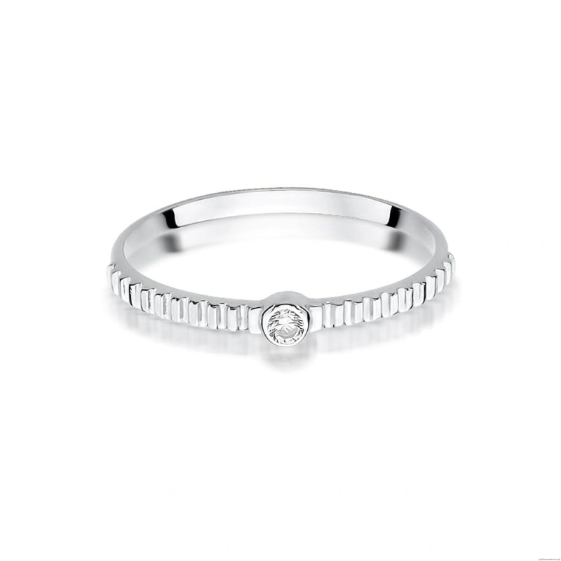 Pierścionek W0512 Diament 0,04ct białe złoto 375