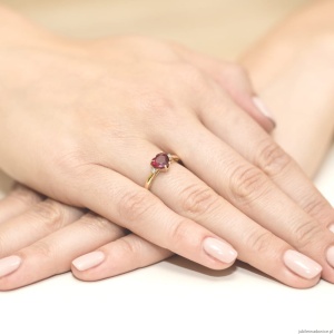 Pierścionek W0012 Rubin 1,70ct żółte złoto 375