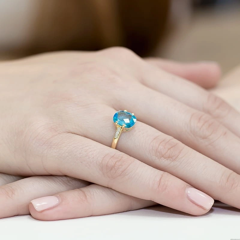 Pierścionek W0038 Topaz Swiss 2,40ct żółte złoto 375