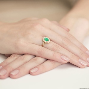 Pierścionek W0182 Szmaragd 0,80ct żółte złoto 375