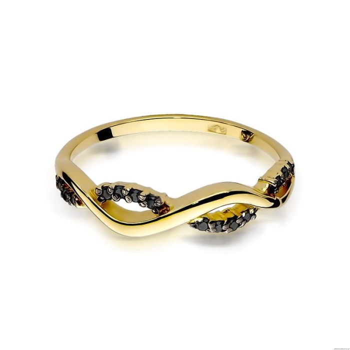 Pierścionek W0096 z czarnymi Diamentami żółte złoto 375