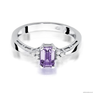 Pierścionek W0002 Ametyst 0,50ct białe złoto 375