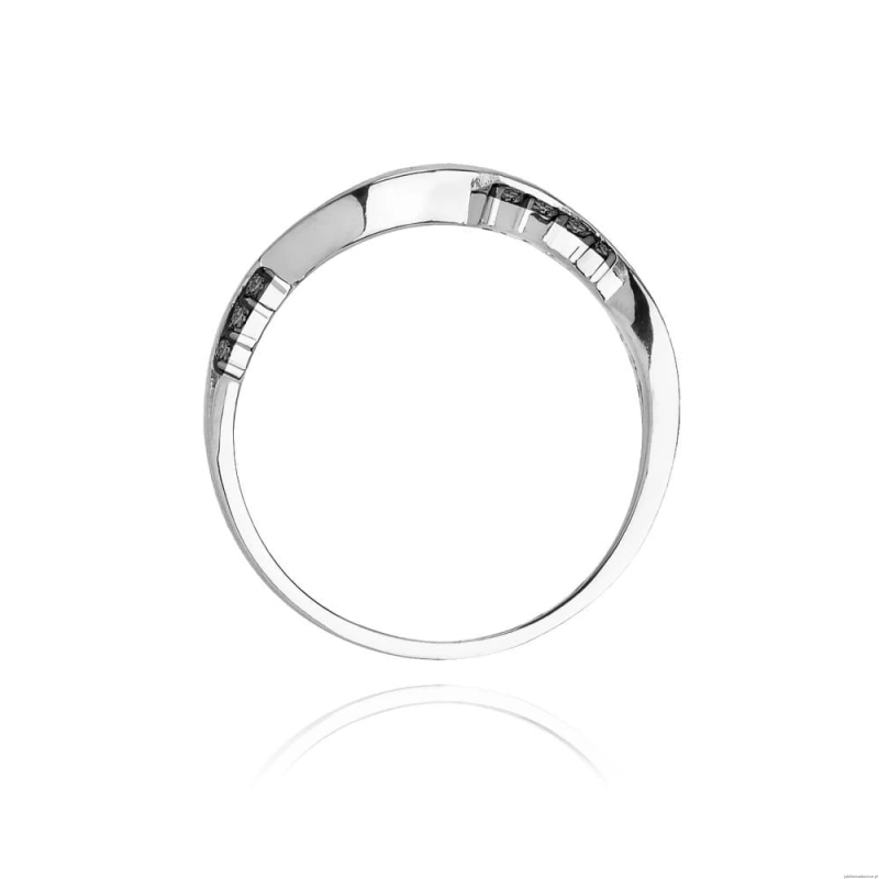 Pierścionek W0096 z czarnymi Diamentami białe złoto 375