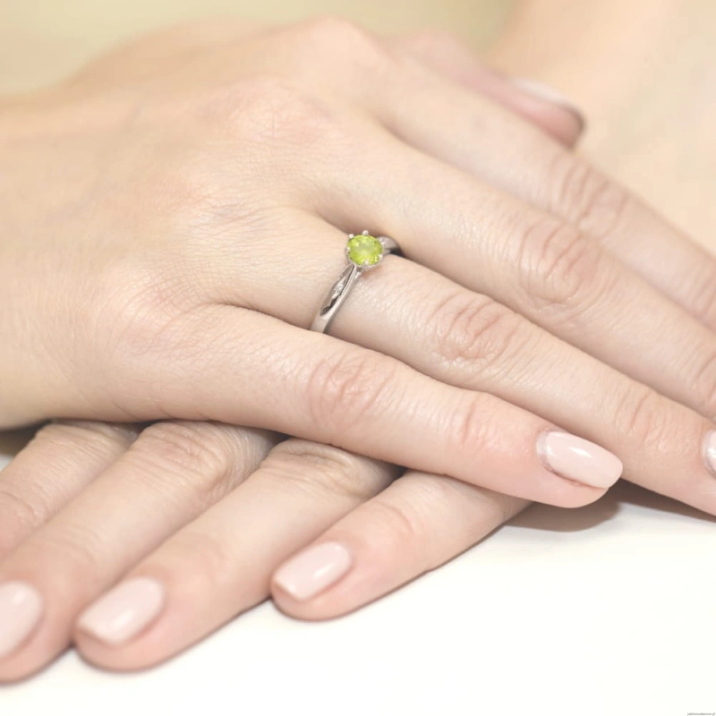 Pierścionek W0074 Oliwin 0,60ct białe złoto 375