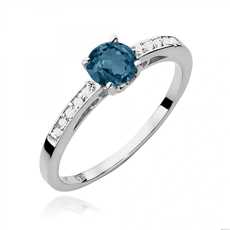 Pierścionek W0066 Topaz London Blue 0,50ct białe złoto 375