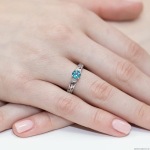 Pierścionek W0014 Topaz Swiss 0,50ct białe złoto 375