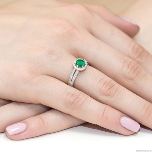 Pierścionek W0087 Szmaragd 0,50ct białe złoto 375